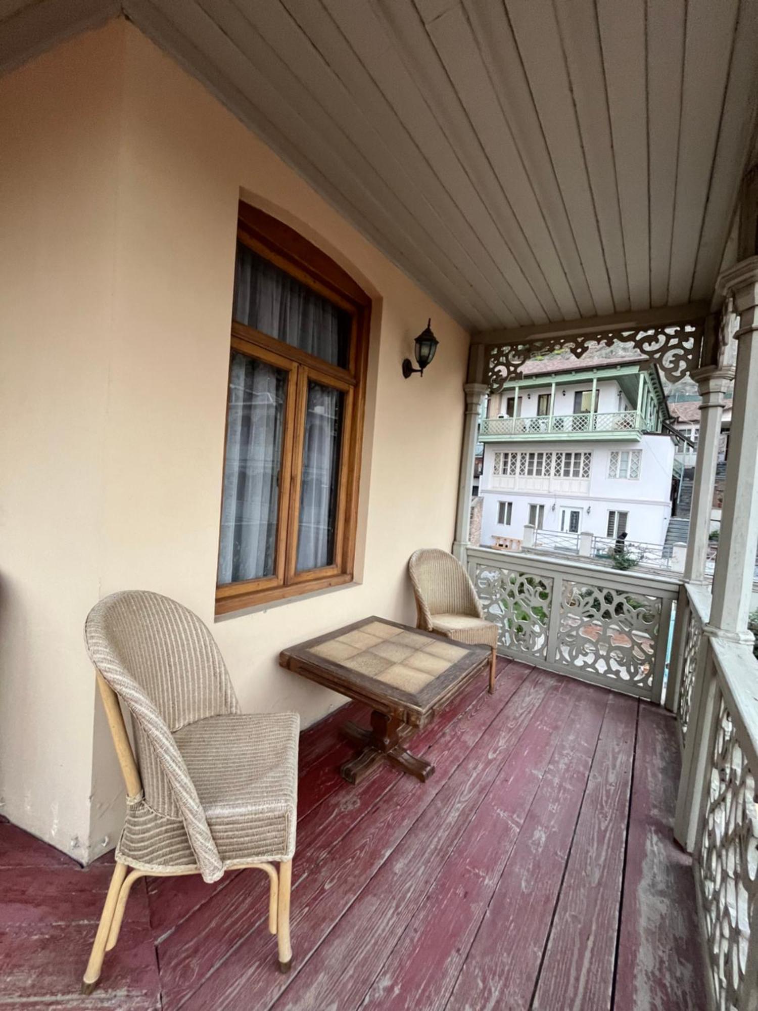 Anano Apartment On Botanikuri Tiflis Exterior foto