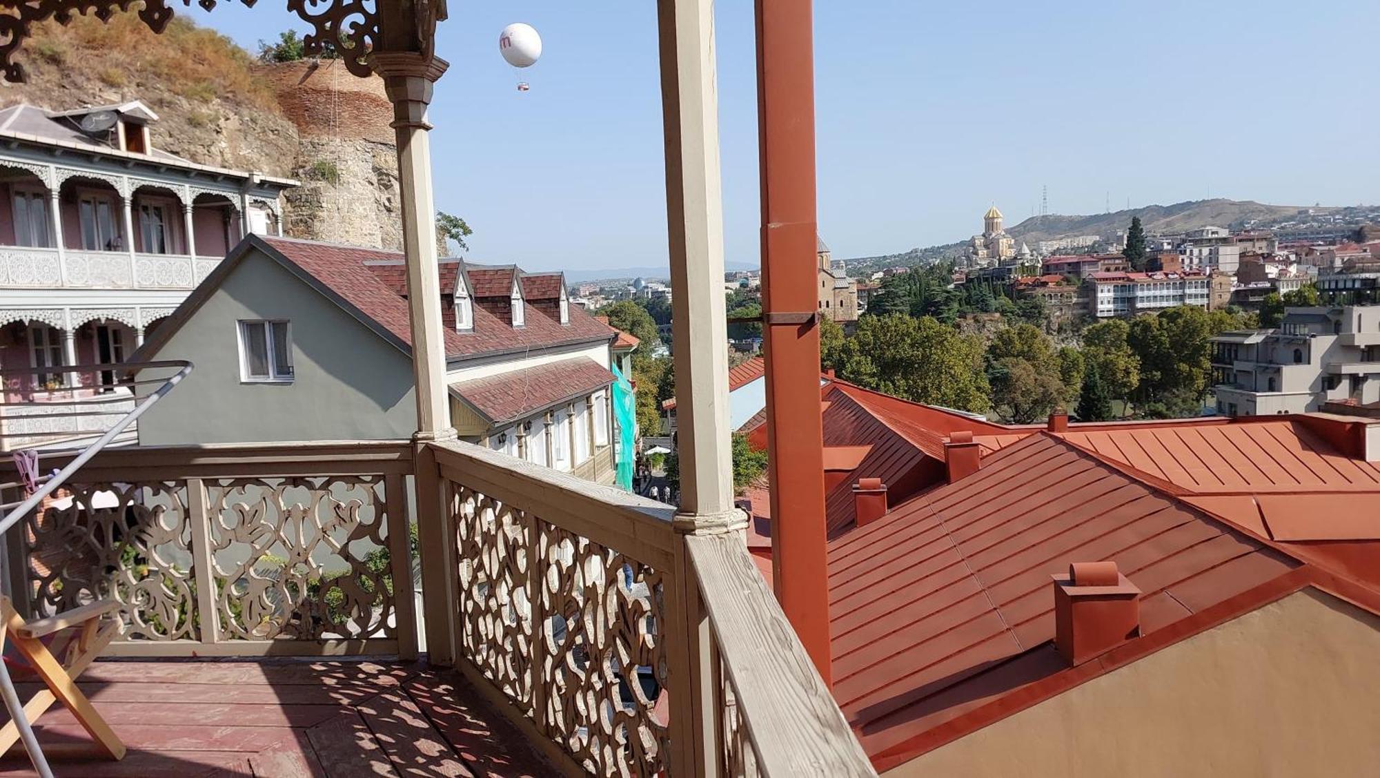Anano Apartment On Botanikuri Tiflis Exterior foto