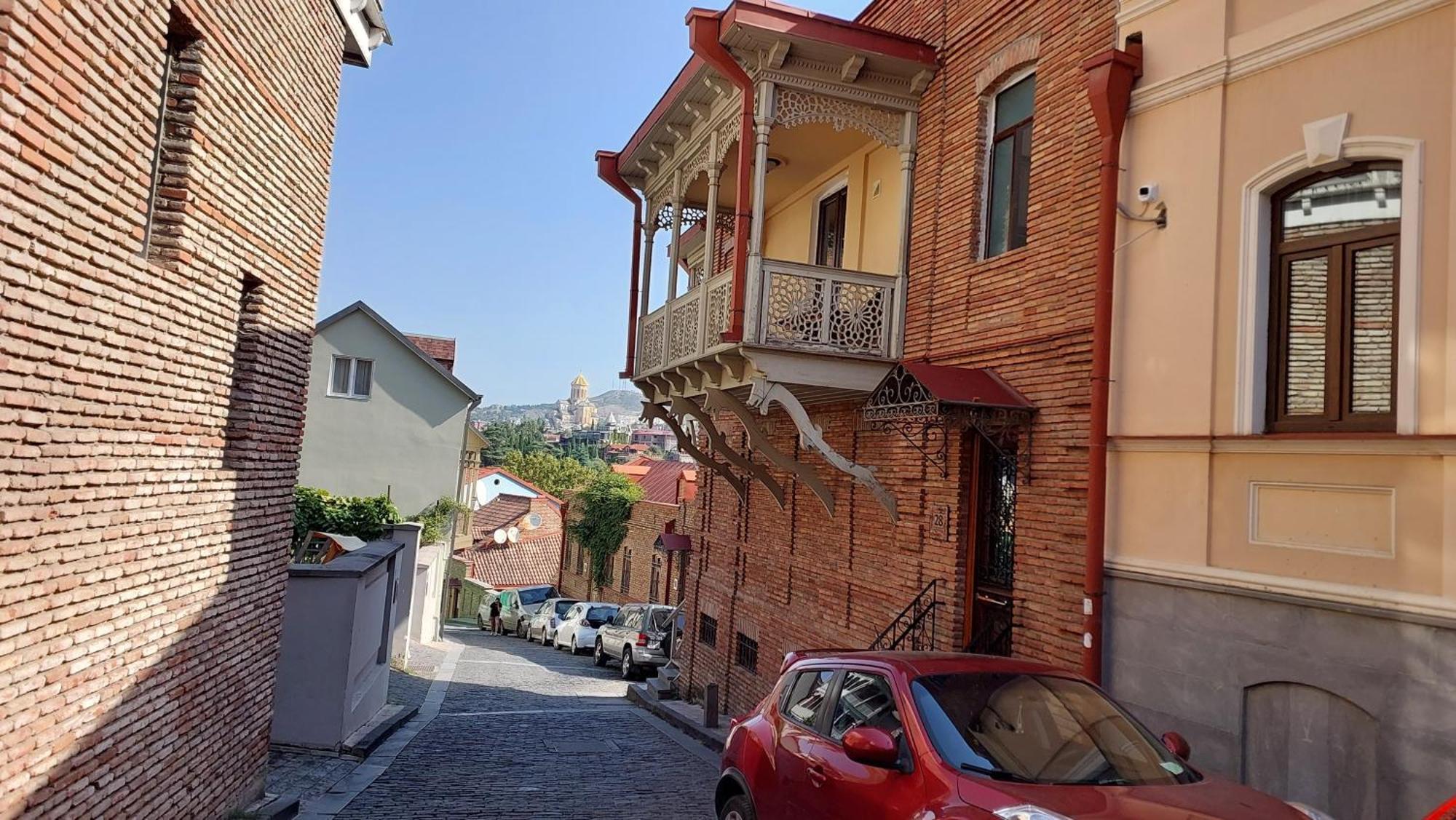 Anano Apartment On Botanikuri Tiflis Exterior foto