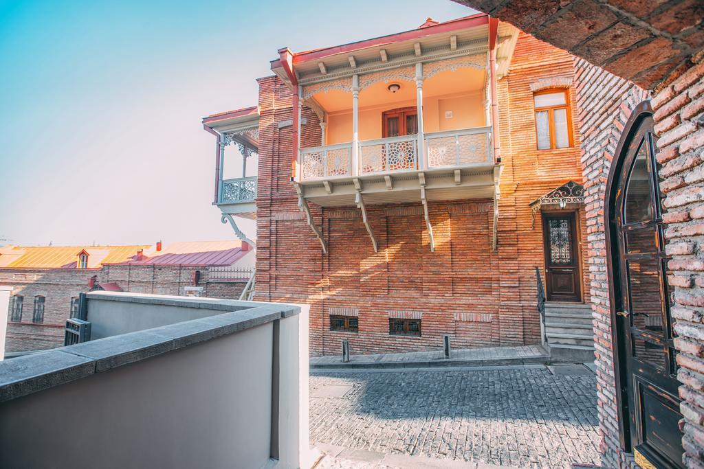 Anano Apartment On Botanikuri Tiflis Exterior foto